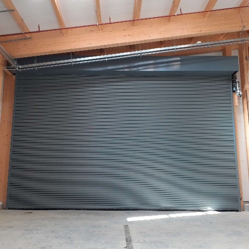 https://www.hartdoors.com/wp-content/uploads/2023/06/High-Speed-Roller-Shutters.jpg