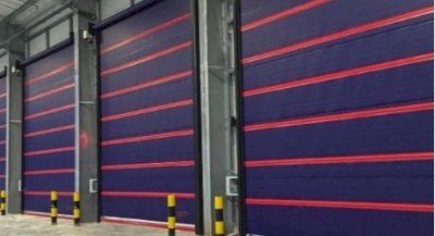 Tackle waste sector challenges like odour and vermin with high speed rolling doors